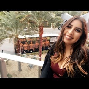 Meet your Posher, Vanessa